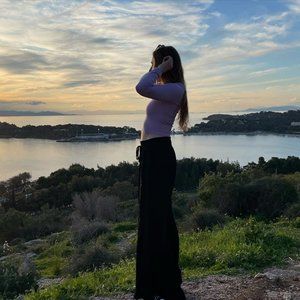 Meet your Posher, Carly